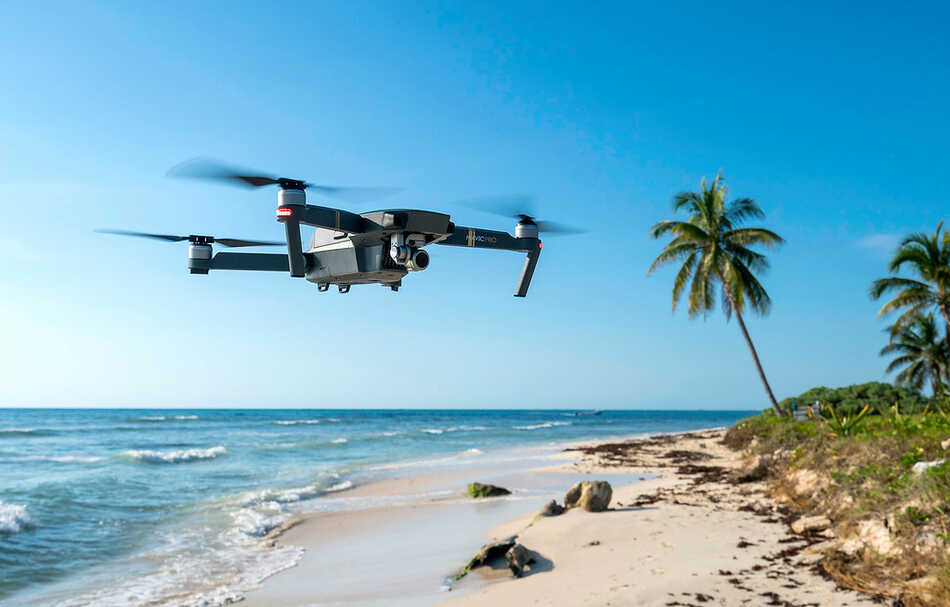 Utazás drónnal: tippek és szabályok, amiket érdemes betartani